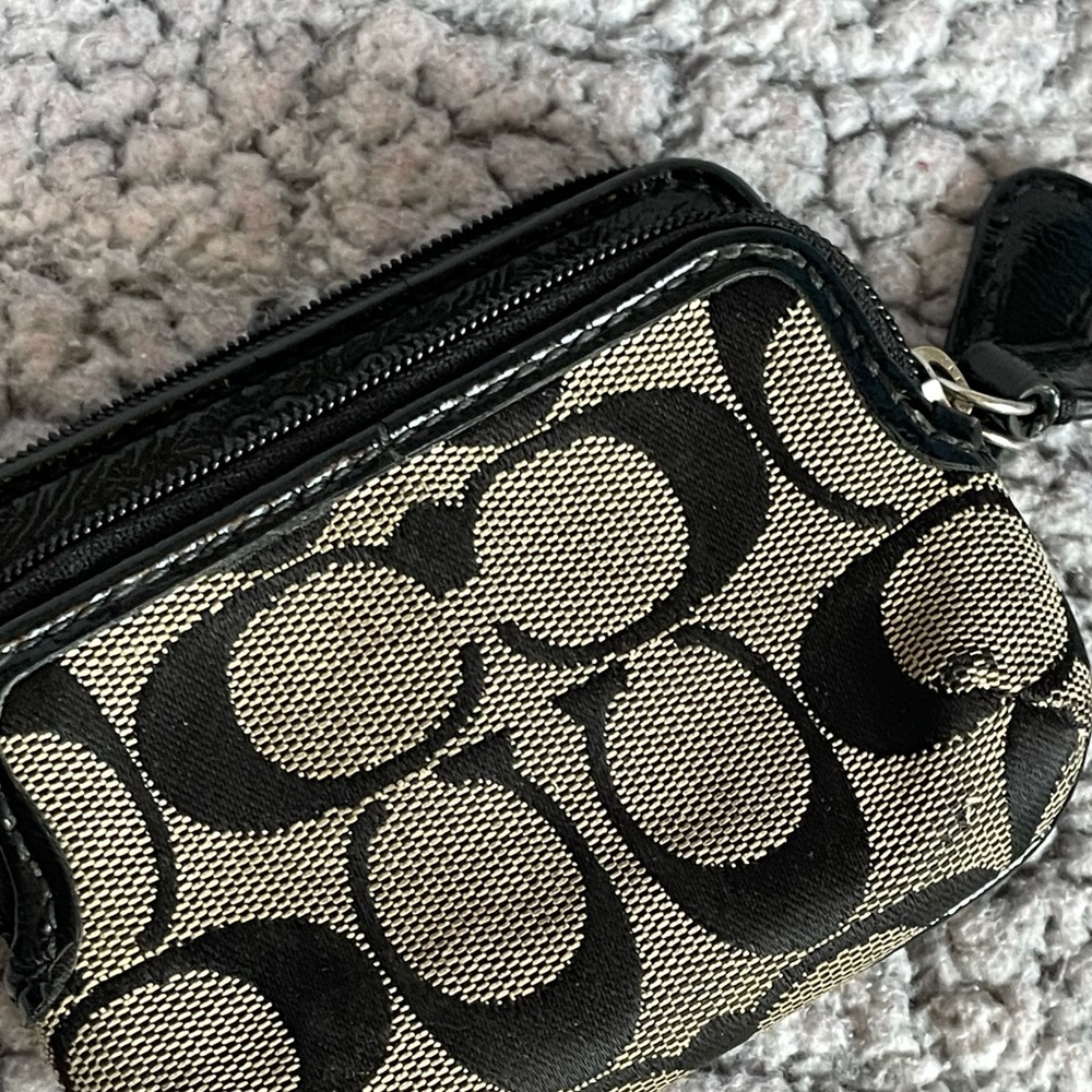 Coach wallet - Picture 2 of 5
